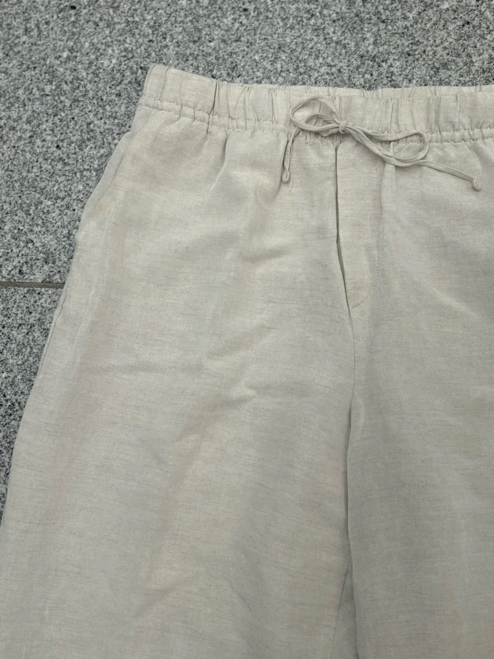 H&M Beige Cropped Drawstring Linen-Blend Pants